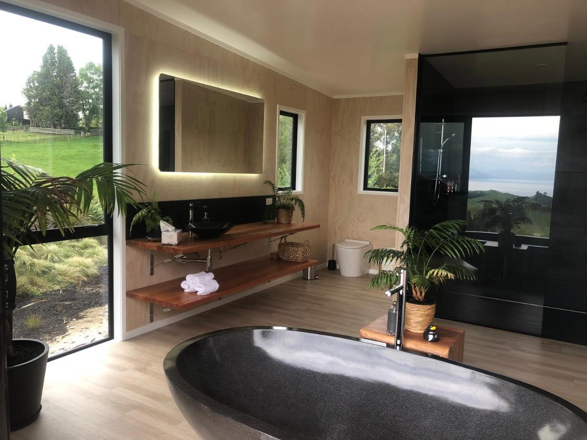 Whakaipo Bay Cabin Retreat Taupo Exterior foto